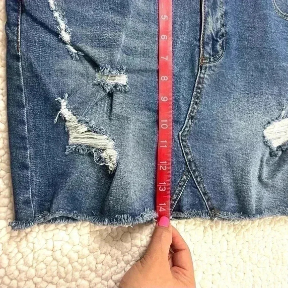 Black Label High Waisted Distressed Faded Mini Stretch Jean Skirt Size L - Picture 15 of 15